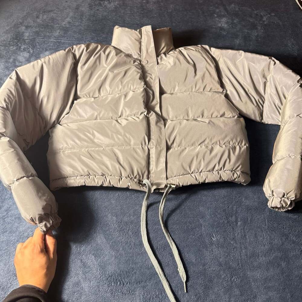 Style wise Cropped Puffer Jacket